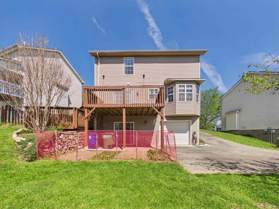 215 Sequoia Circle NW, photo 36 of 40