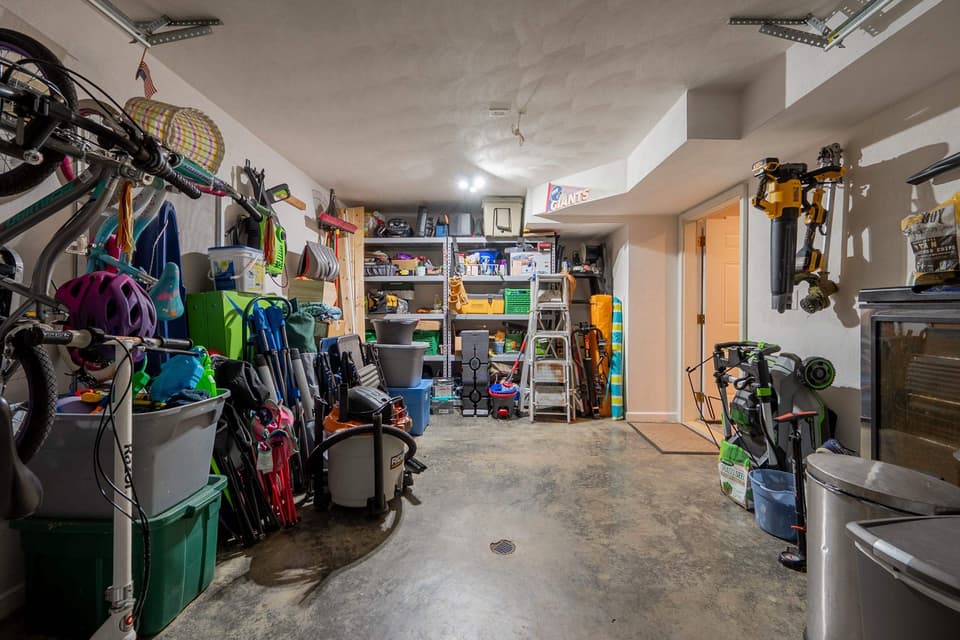 615 Keystone Drive, photo 35 of 40