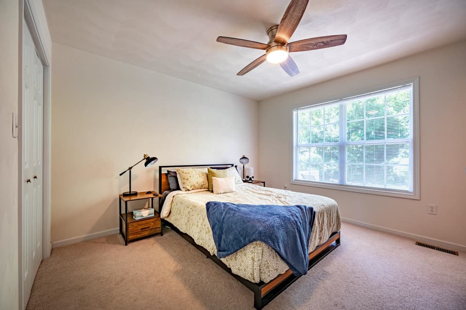 200 Wistaria Drive, photo 18 of 34
