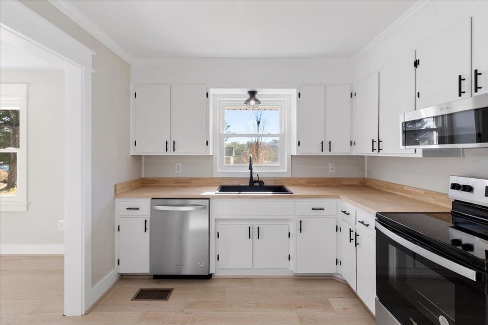 855 Mountain View Drive, photo 20 of 40