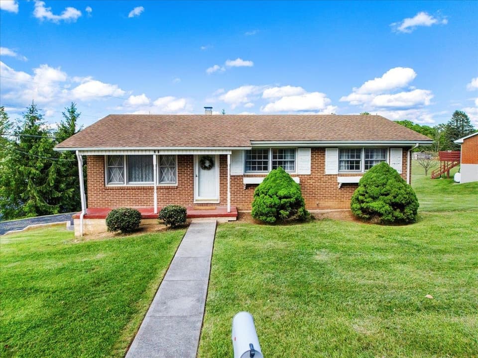20 Ellett Road NE, photo 6 of 40