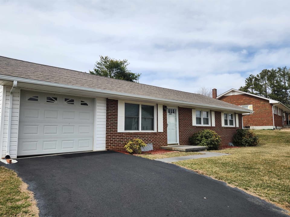 685 Starlight Drive, Christiansburg, VA
