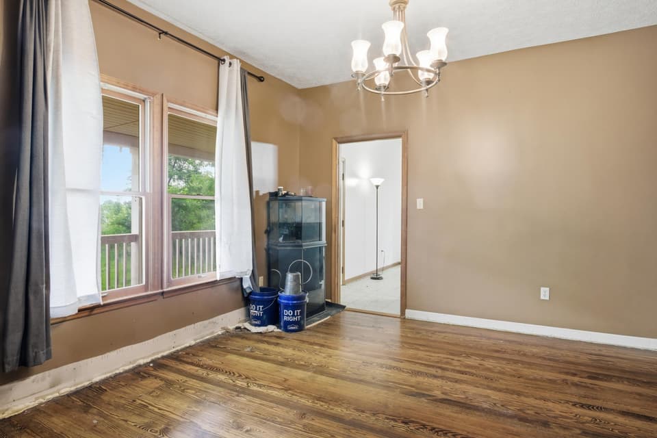 800 S Grant Street, photo 10 of 40