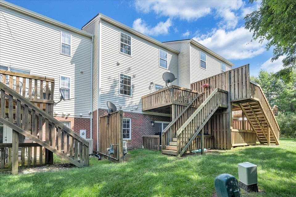 1165 Oak Tree Boulevard NW, photo 33 of 40