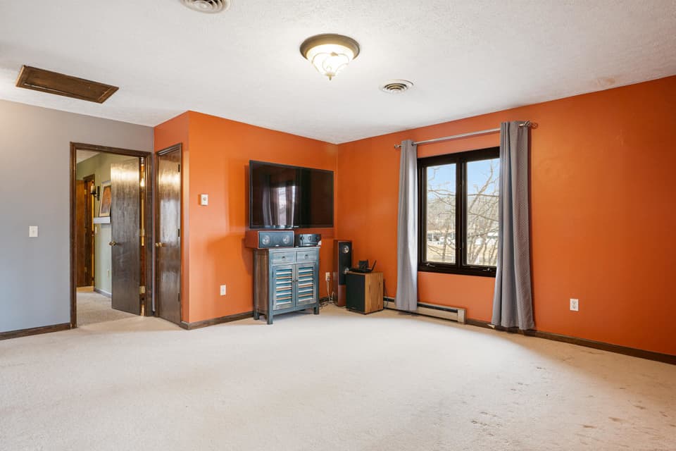 395 Arrowhead Trail, photo 28 of 40