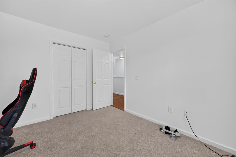 230 Chelsea Loop, photo 29 of 40