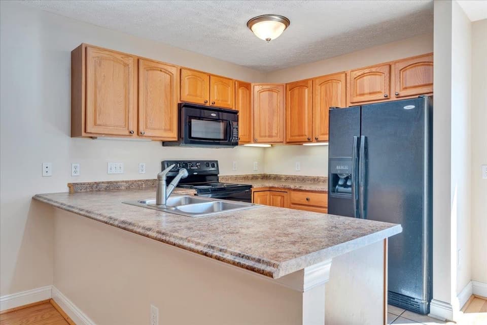 185 Huff Heritage Lane, photo 14 of 40