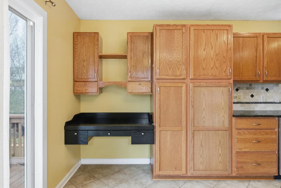 1065 Juniper Drive NW, photo 14 of 40