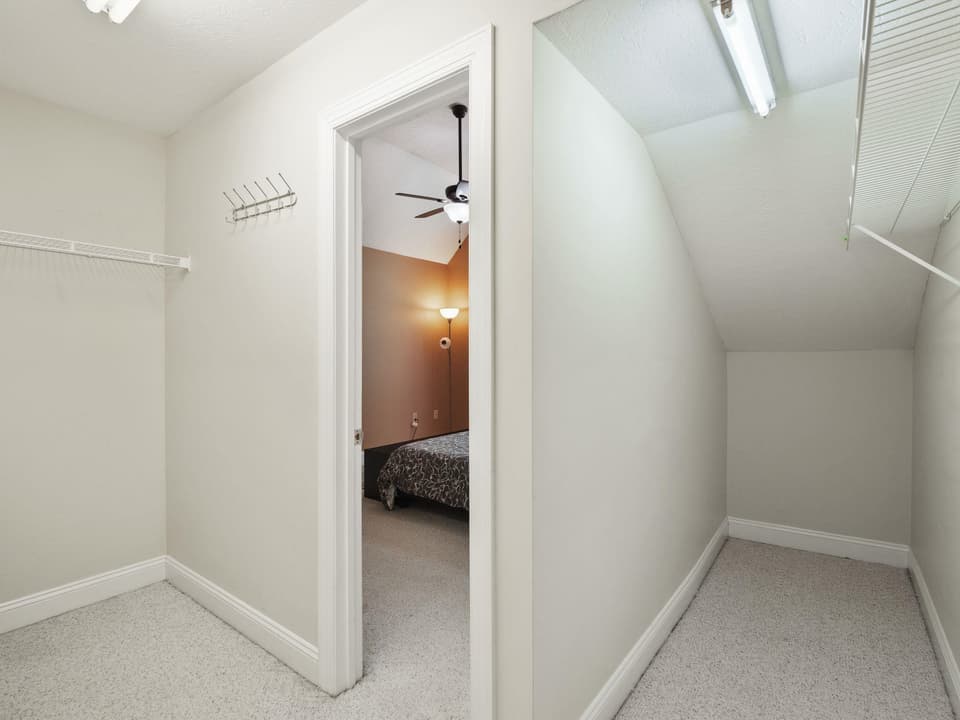 390 Gold Leaf Drive, photo 36 of 40