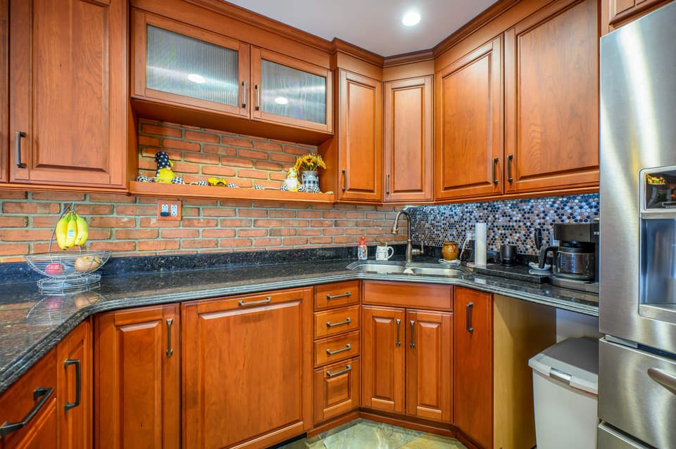 1138 Round Meadow Drive, photo 22 of 40