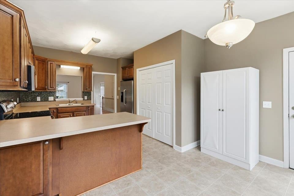 240 Slate Creek Drive NW, photo 24 of 40