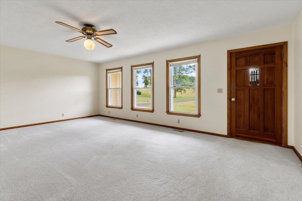 3540 Fairview Church Road, photo 25 of 40