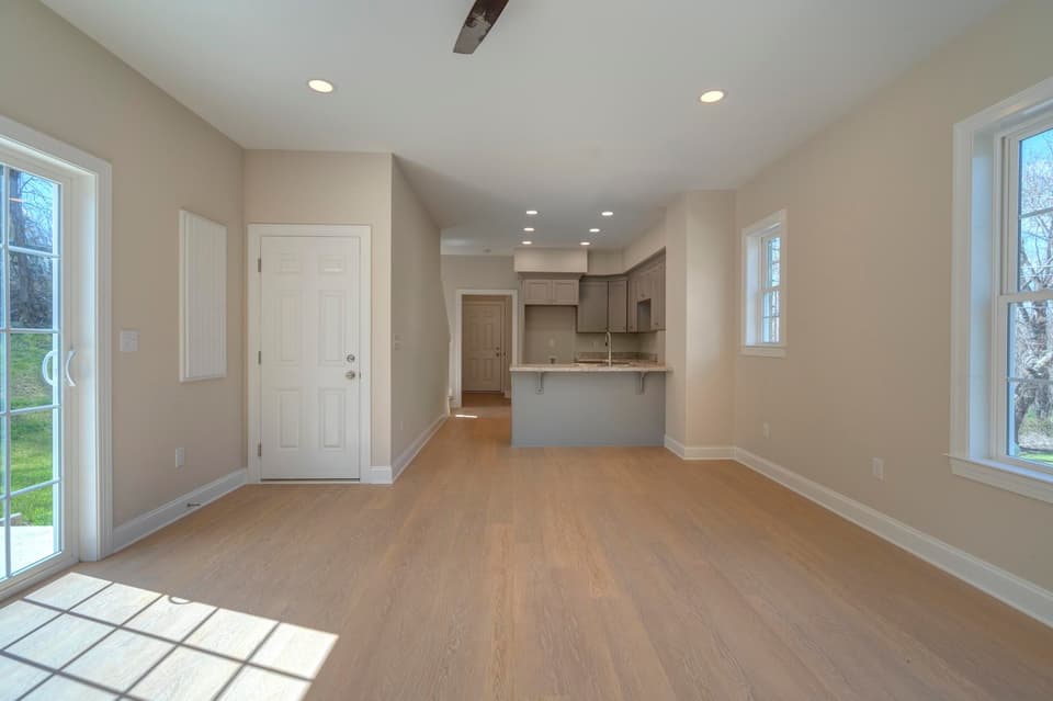 495 School Lane, photo 12 of 40