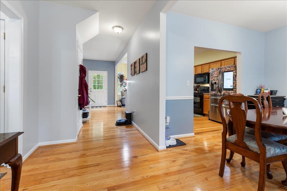 1020 Green Ridge Road, photo 6 of 40