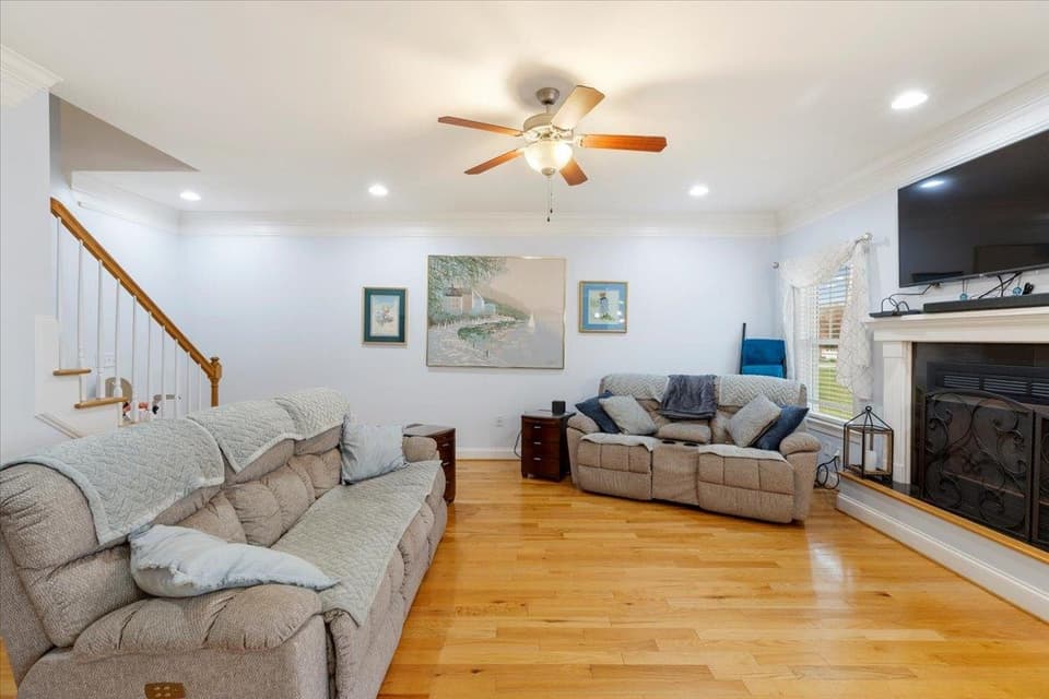 300 Roudabush Drive NW, photo 20 of 40