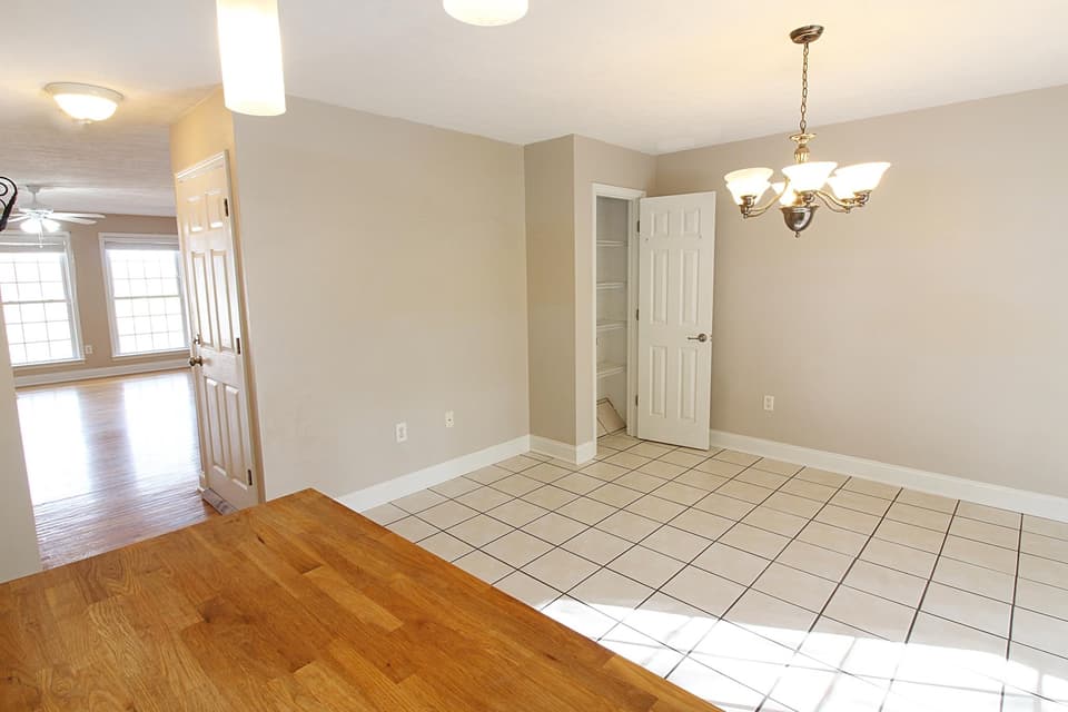 825 Collins Street, photo 12 of 38