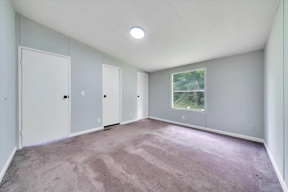 1631 Blue Spruce Drive, photo 12 of 33