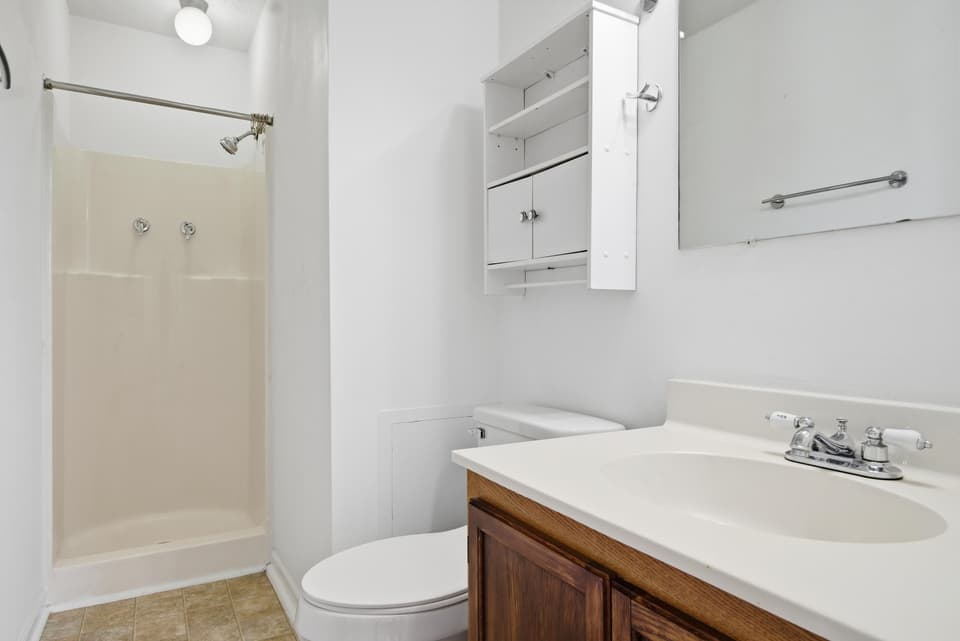 1655 York Drive, photo 21 of 38
