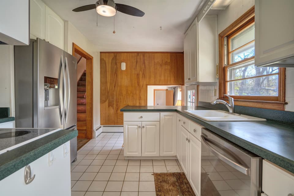 345 Overhill Road, photo 18 of 40
