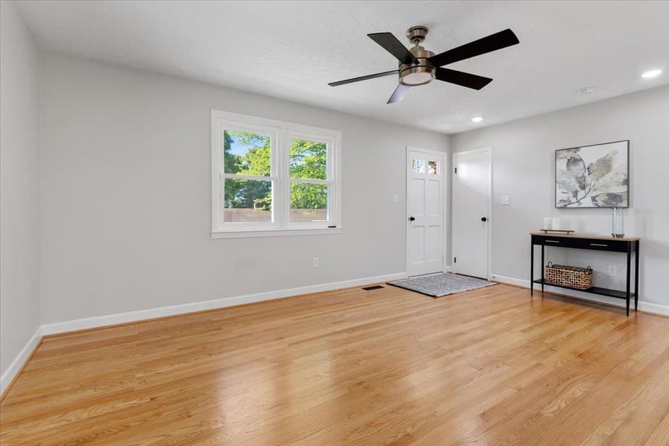 60 Griggs Street, photo 28 of 40