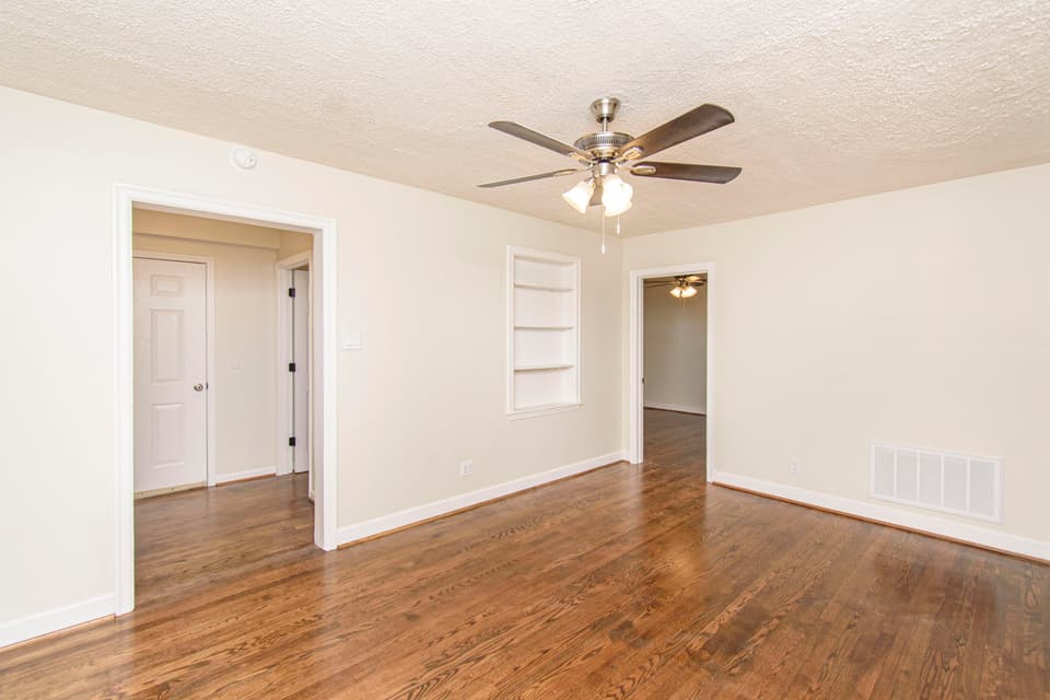 17 Lee Hy Ct, photo 21 of 38