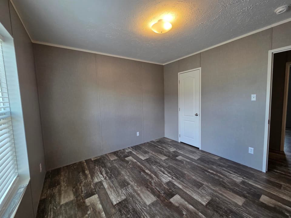 80 Boxwood Drive, photo 34 of 40