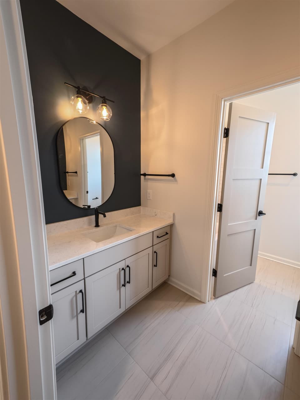 2240 Peakland Way, photo 33 of 40