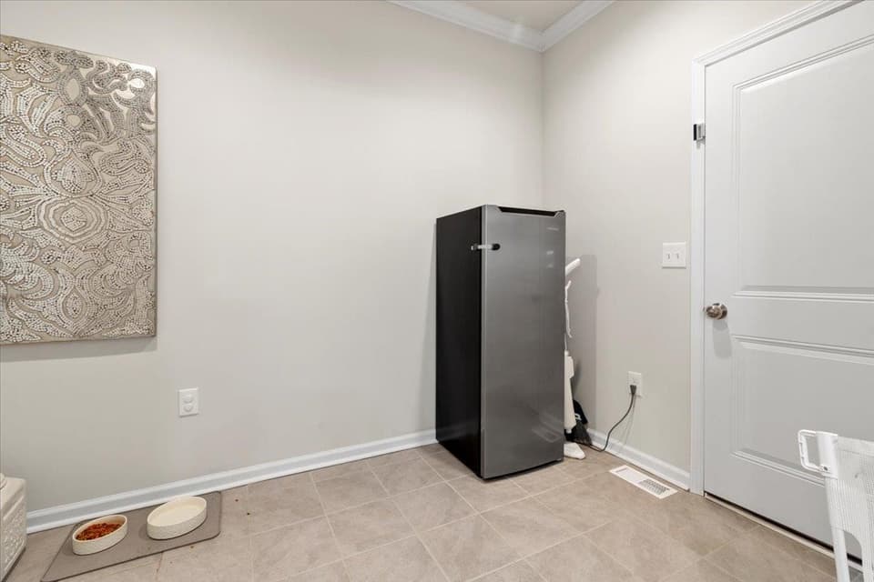 980 Holland Loop NW, photo 24 of 40