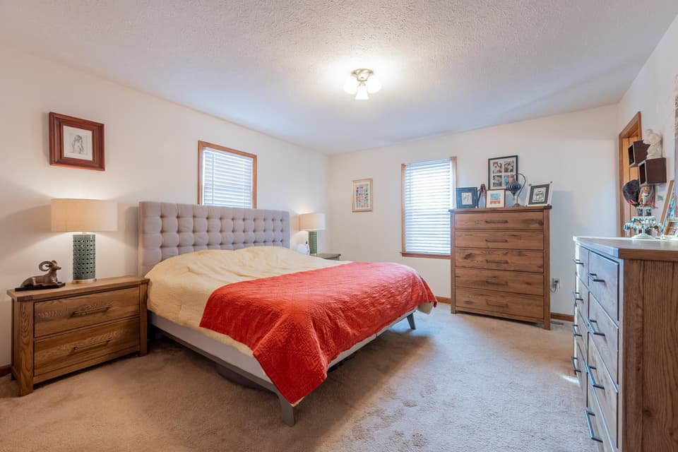 225 Pelham Lane, photo 28 of 40
