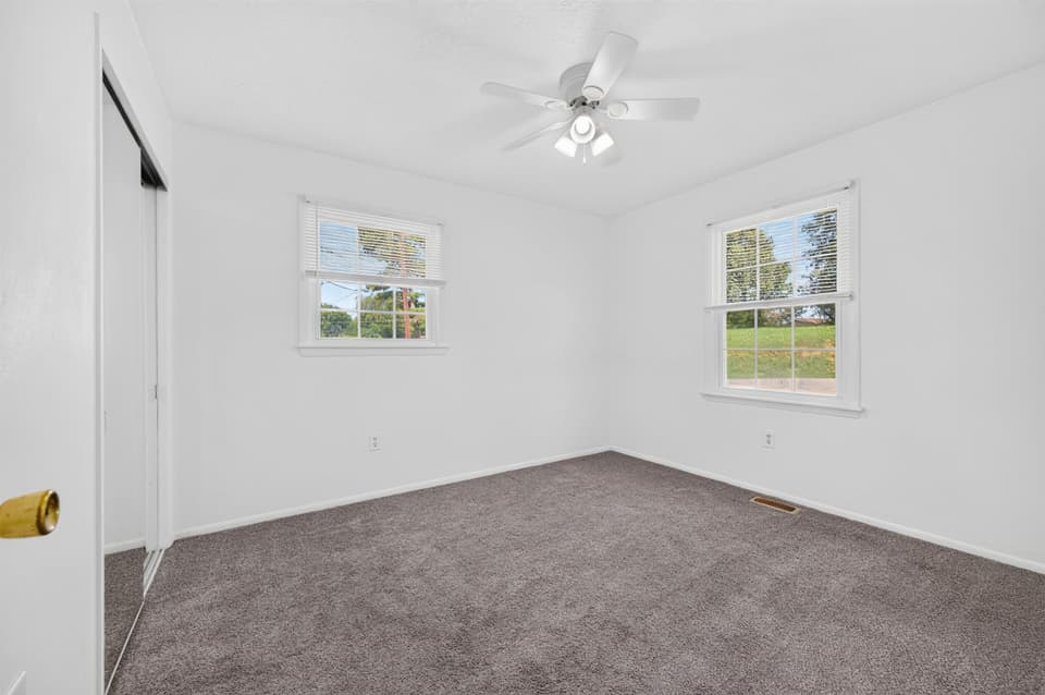 130 Pepper Street NE, photo 37 of 40