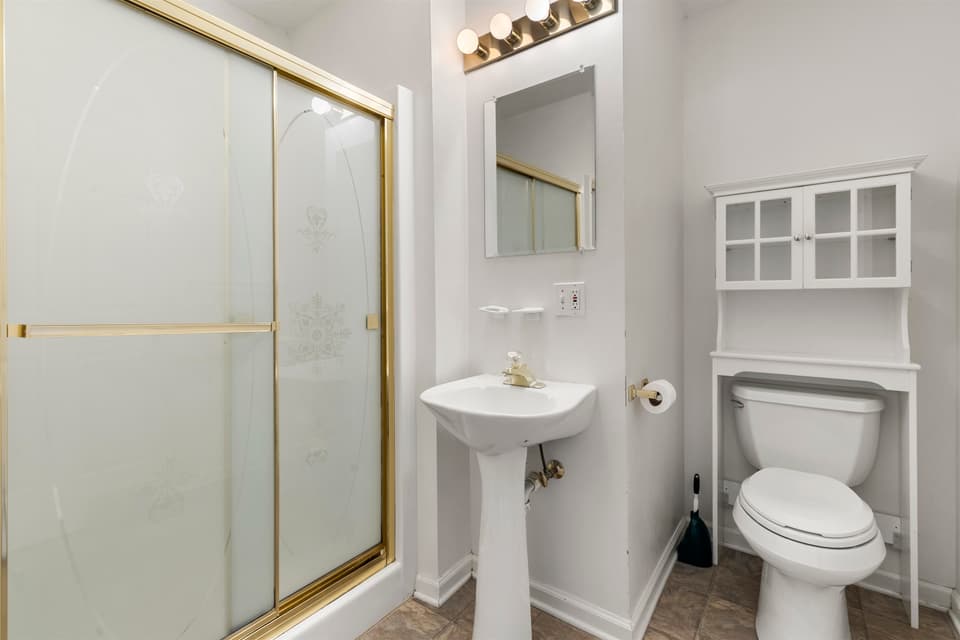 115 Darci Drive SE, photo 17 of 27