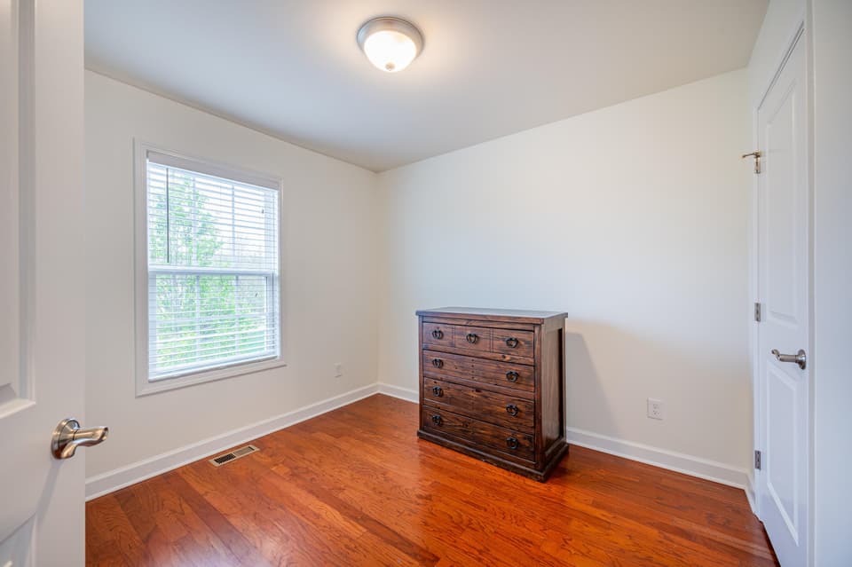 265 Phoenix Boulevard, photo 33 of 40