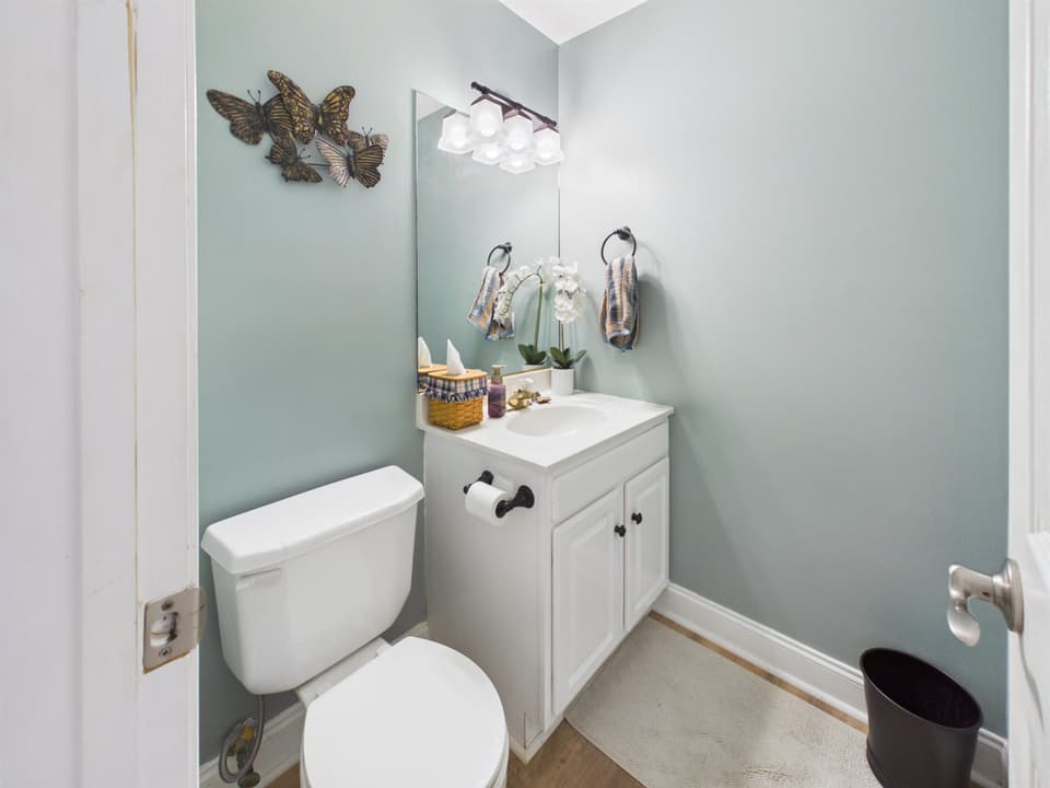 480 Gold Leaf Drive, photo 7 of 40