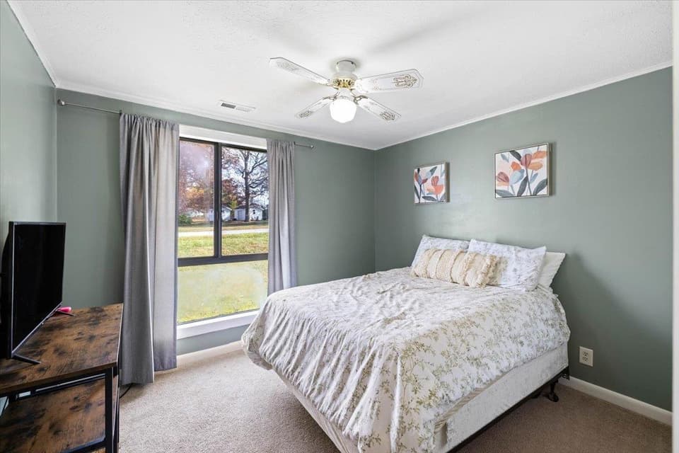 625 Curtis Drive, photo 19 of 32