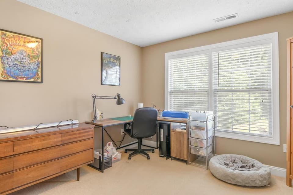 205 Robin Hood Drive, photo 38 of 40