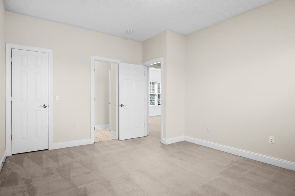 510 Oak Tree Boulevard NW, photo 24 of 33