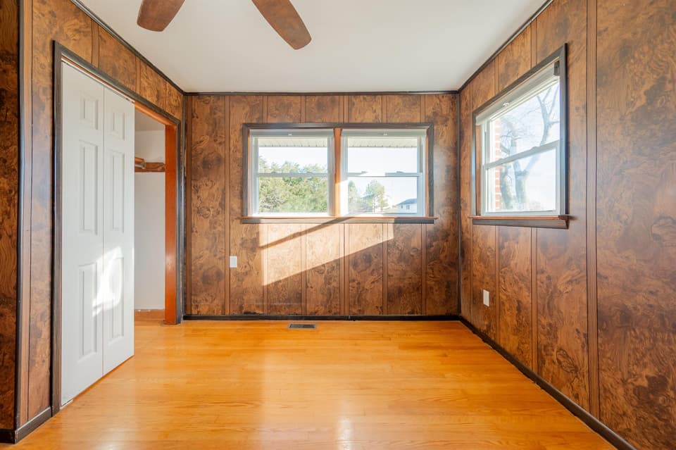 270 Dunlap Drive, photo 18 of 40