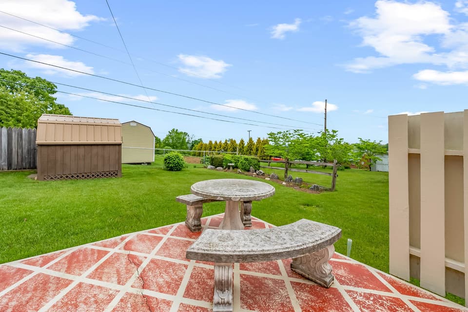 109 Longview Drive, photo 21 of 30