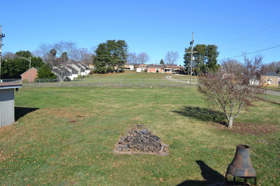 195 Church Street, photo 28 of 40
