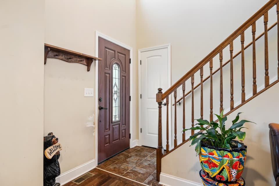 60 Florence Drive, photo 18 of 40