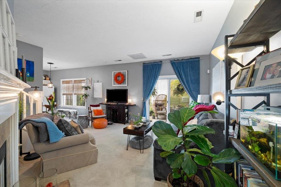 235 Silver Leaf Drive NW, photo 3 of 23