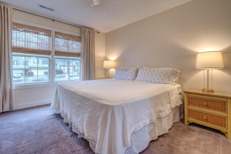 250 Silver Leaf Drive, photo 22 of 40