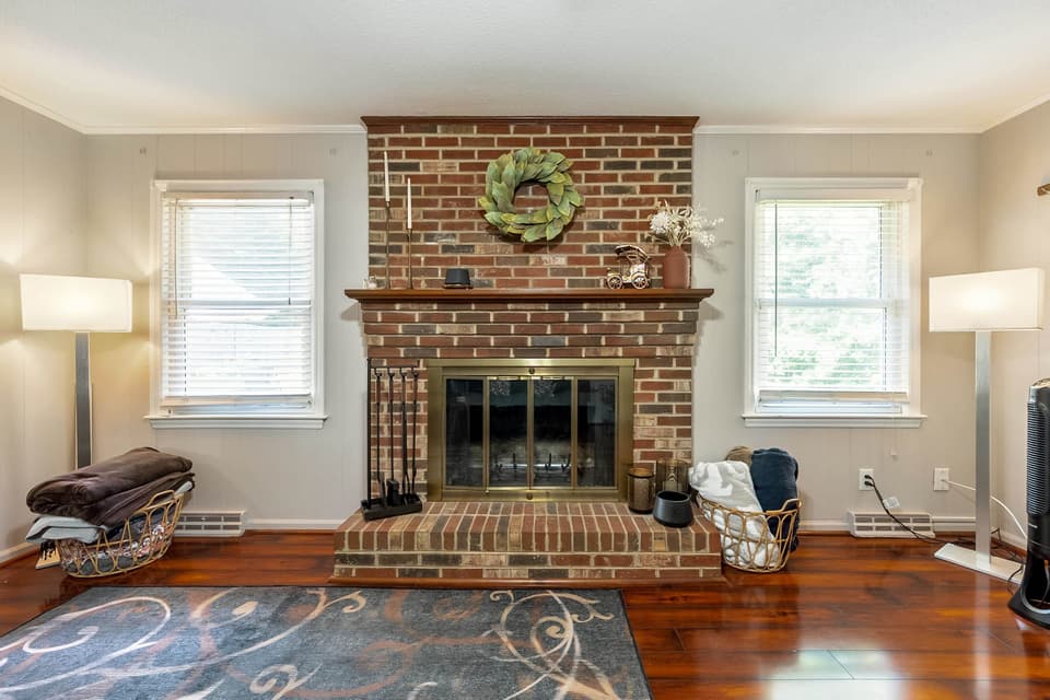 170 Briarwood Drive, photo 14 of 40
