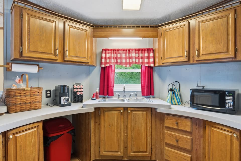 1516 Gunston Road, photo 17 of 40