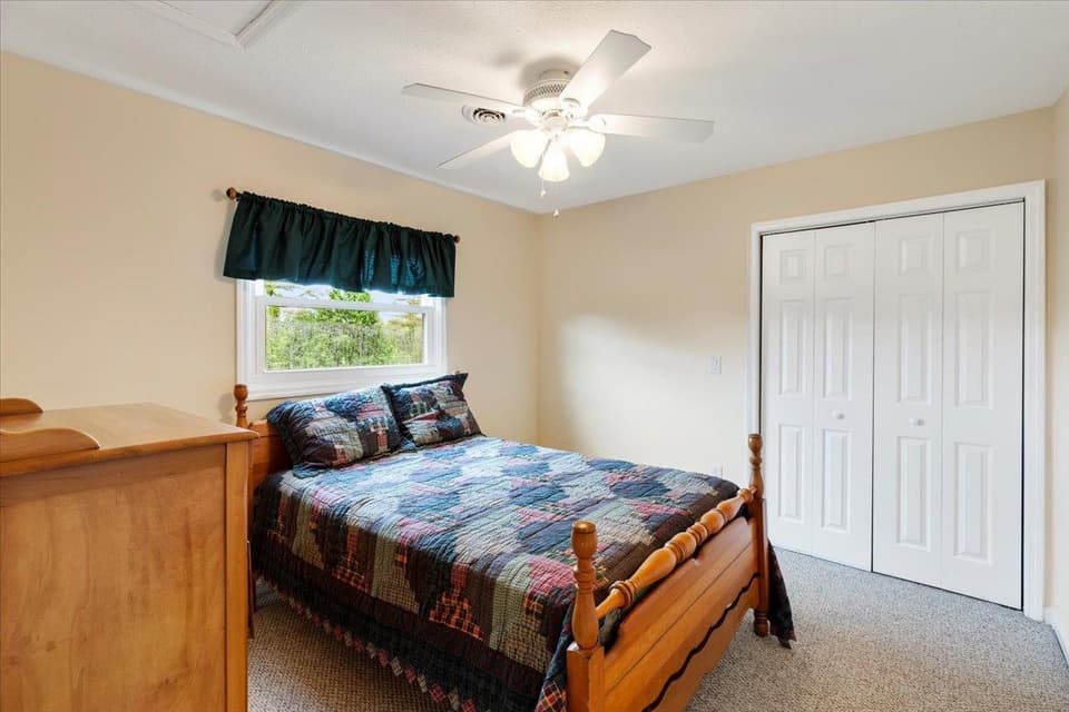 285 Briarwood Drive SW, photo 34 of 40