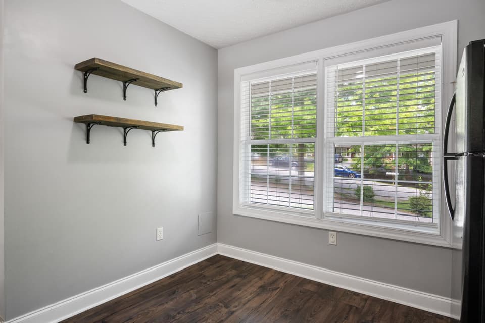 165 Willow Oak Drive, photo 8 of 26