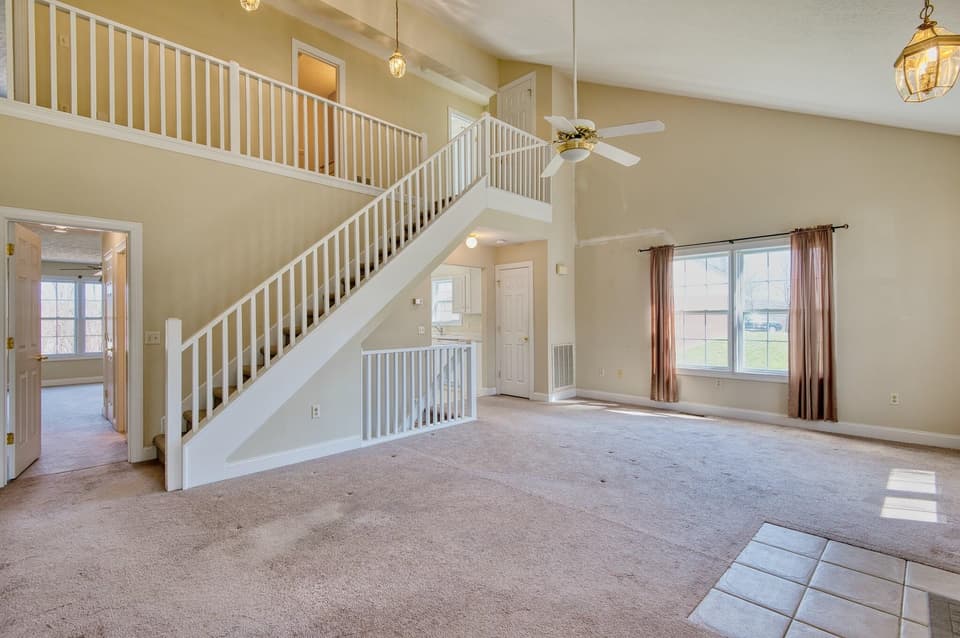 495 Gold Leaf Drive, photo 6 of 40