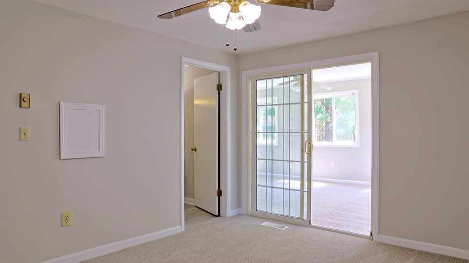 1055 Scott Street, photo 19 of 36