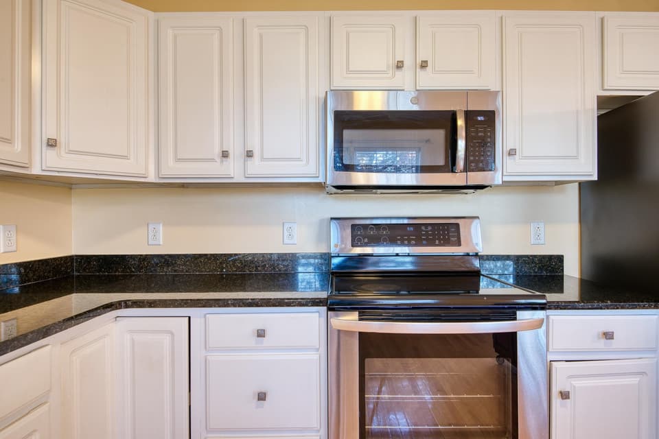 545 Gold Leaf Drive, photo 17 of 40