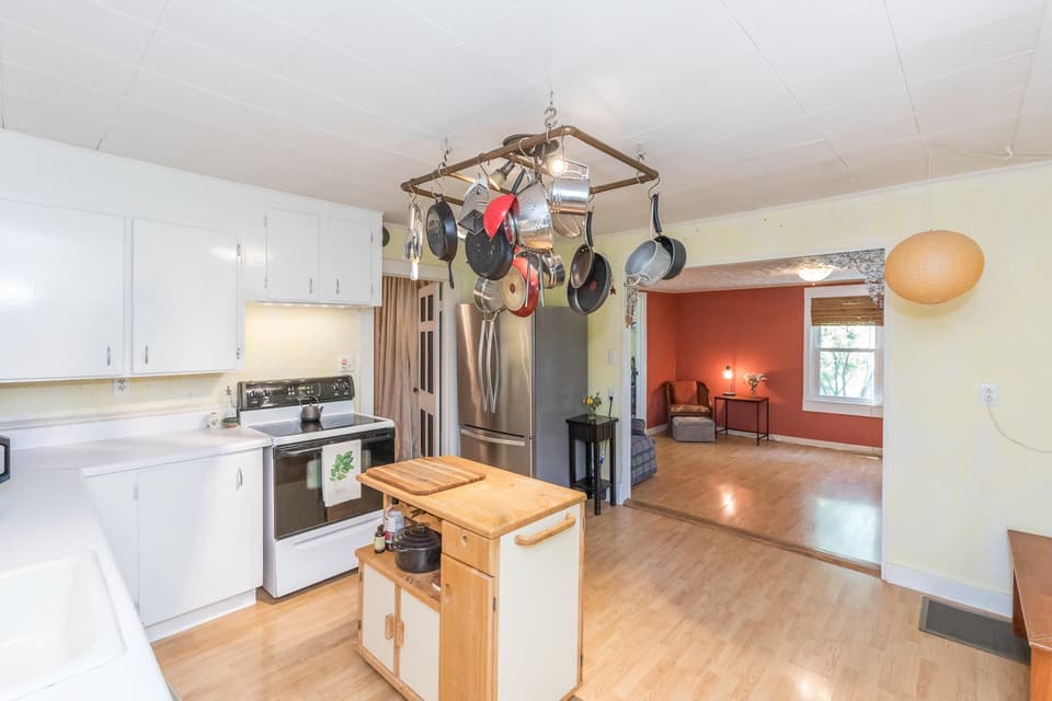 1055 Murray Street, photo 15 of 40